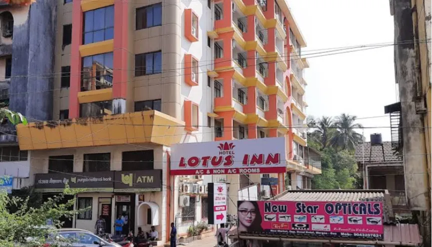 Hotel Lotus Inn